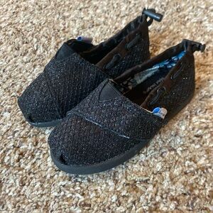 MAUI ISLAND Lil Candy Kids Shoes Size 7 Black Sparkle